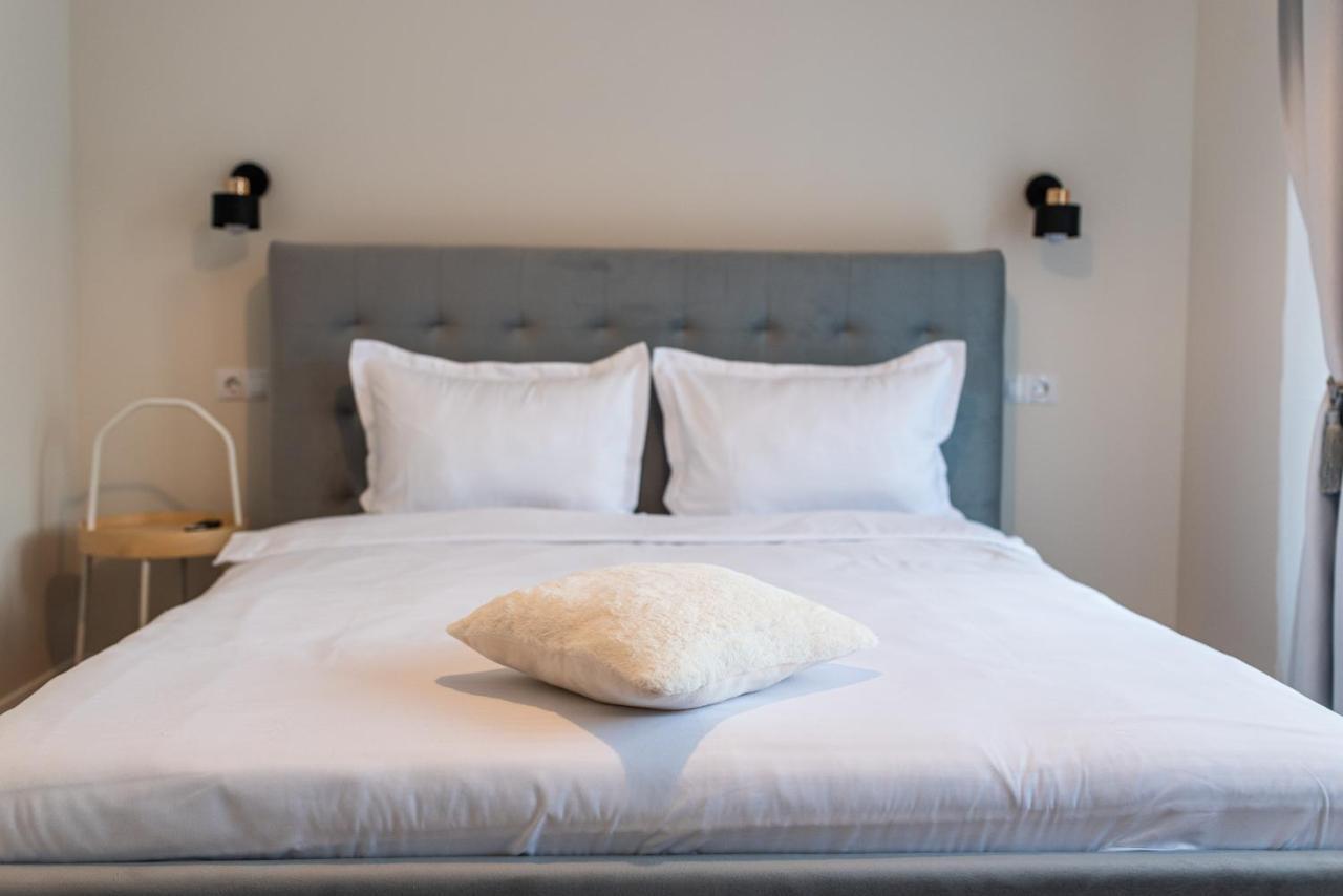 Teilor Apartments 1 Флорешты Экстерьер фото